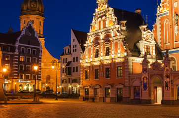 Fototapeta na wymiar Old Town of Riga (Latvia) at night