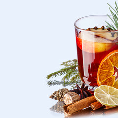 Mulled wine with apples