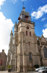 Fototapeta premium Eglise Saint Léonard de Fougères en Ile et Vilaine