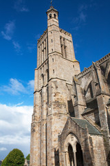 Fototapeta na wymiar Katedra w święta Samson Dol de Bretagne Ile et Vilaine