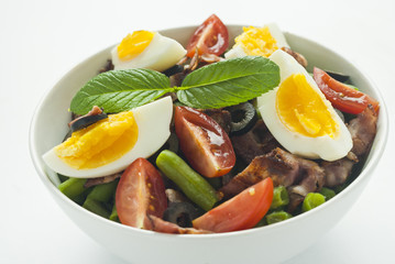 FRESH SALAD