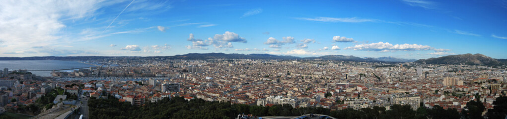 Fototapeta na wymiar Panorama z Marsylii
