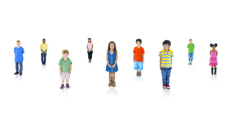 Fototapeta premium Multiethnic Children in a Row Smiling