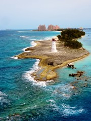 A lighthouse at the harbor entrance in Nassau, Bahamas - 64652902