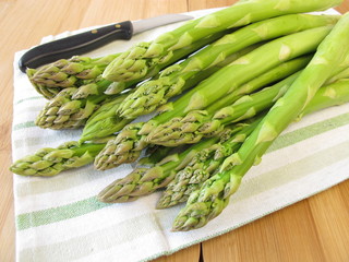 Grüner Spargel