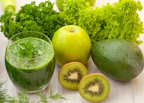 Healthy green fruit and vegetable smoothie