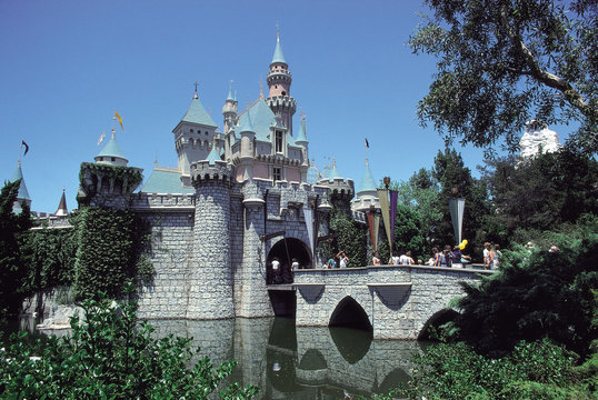 ポケモン テーマパーク】マンガ テーマパーク ポケモン Pokémon