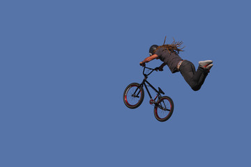 Saut en BMX