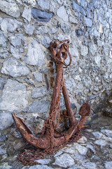 Old rusty anchor © gio_tto