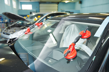 windshield windscreen replacement