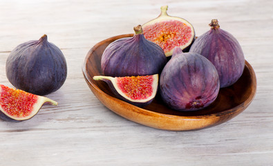 fresh figs