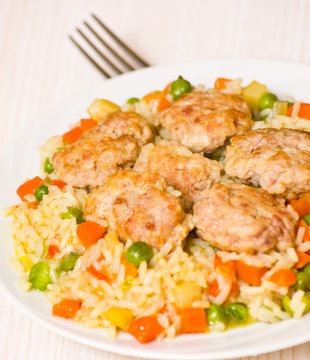 meatballs with rice and vegetables