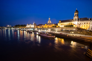 Fototapeta na wymiar Dresden Skyline at night, Germany