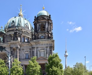 Der Berliner Dom und Funkturm