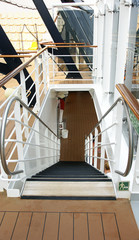 Escaleras en un trasatlántico