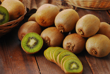 kiwi slices kivi