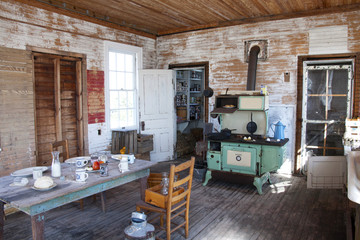 Replica of a 1911 cook house