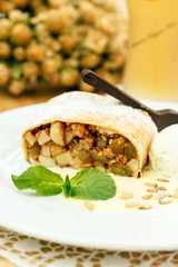 apple strudel