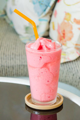 strawberry smoothie