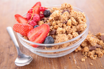 cereal and berry