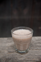 Banana and chia smoothie