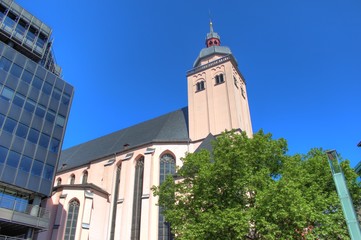 Fototapeta na wymiar St. Mariä Himmelfahrt Kirche Köln
