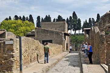 Gli scavi di Ercolano - Napoli