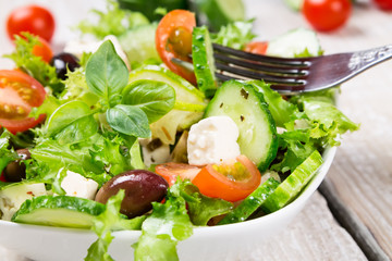 Salad with fresh vegetables