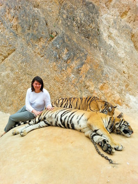 Tiger Temple, Thailand