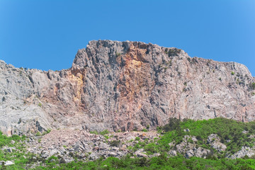 The blue sky and mountains