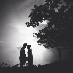 romantic couple silhouette