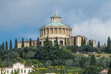 Obraz premium Sanctuary of the Madonna of Lourdes