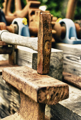 Vintage - Blacksmiths Tools - Hammer - Symbol