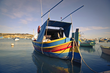 Boat in Marsaxlokk - obrazy, fototapety, plakaty