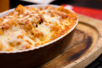 Baked rigatoni