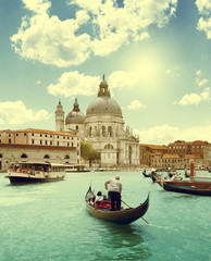 Fototapeta premium Kanał Grande i bazylika Santa Maria della Salute, Wenecja, Włochy