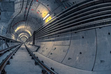 Foto op Plexiglas Tunnel Ondergrondse tunnel voor de metro