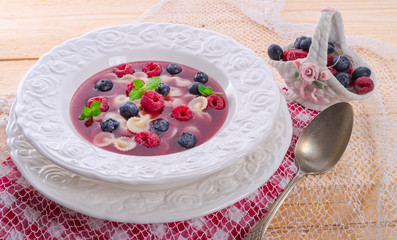 cold fruit soup