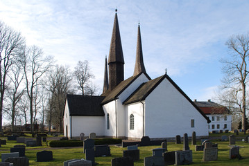 Lena Kirche