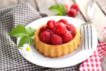 Kleiner Himbeerkuchen