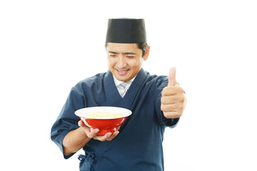 仕事中のラーメン職人