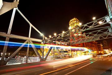 Fototapeta na wymiar Historic bridge of night