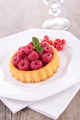 raspberry cake