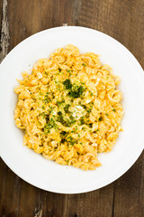fried noodles with eggs and herbs