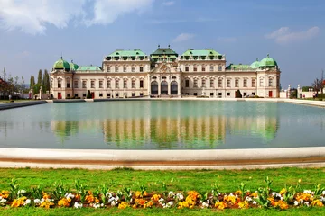 Zelfklevend Fotobehang Belvedere castle, Vienna, Austria © Freesurf