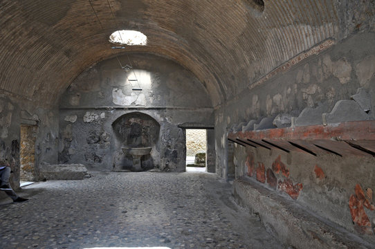 Ercolano, scavi archeologici - le terme
