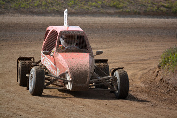 buggy en campeonato de rally