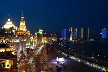 Fototapeta na wymiar Bird view at Shanghai Bund European-style buildings of night