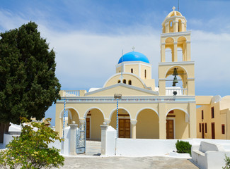 Fototapeta na wymiar The Church of St. George in Oia, Santorini.