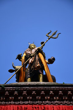 Shiva on roof of Hanuman Dhoka in Basantapur Durbar Square